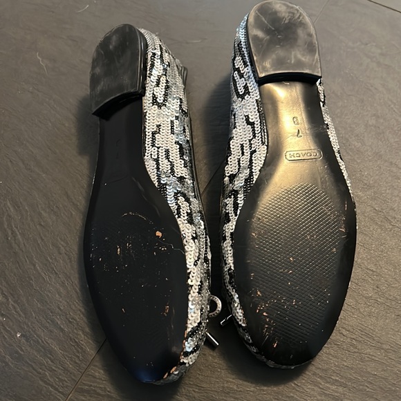 Coach silver sequin ballet flats size 7b - Picture 3 of 9